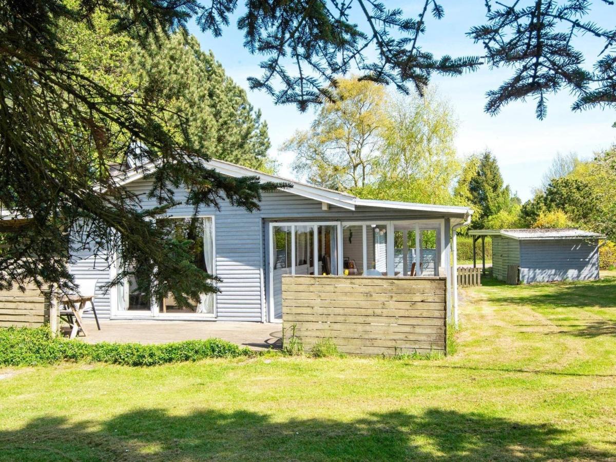 5 Person Holiday Home In Odder Exteriör bild