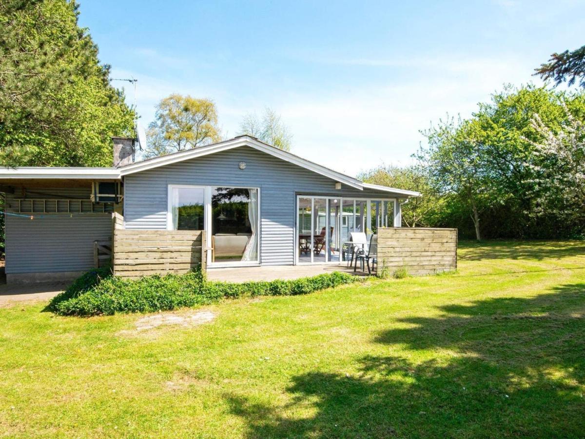 5 Person Holiday Home In Odder Exteriör bild