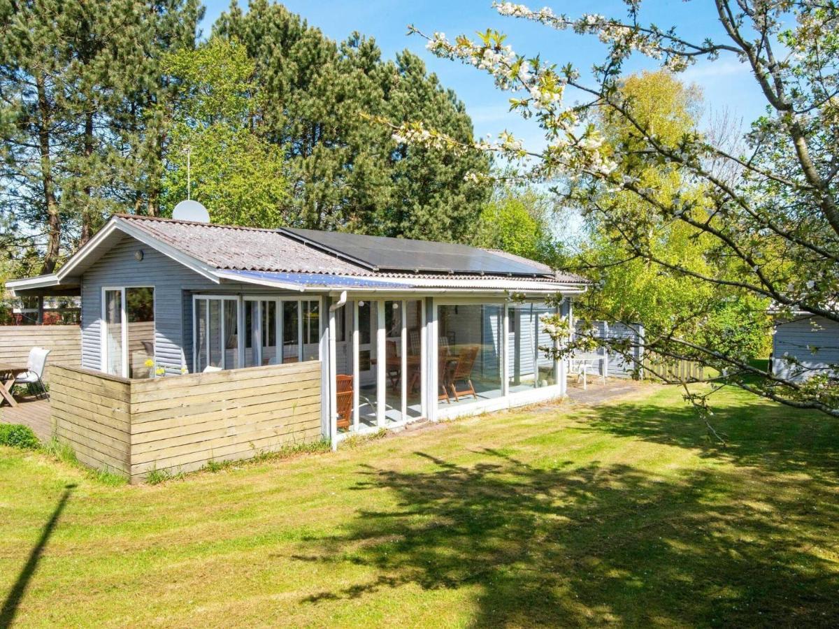 5 Person Holiday Home In Odder Exteriör bild